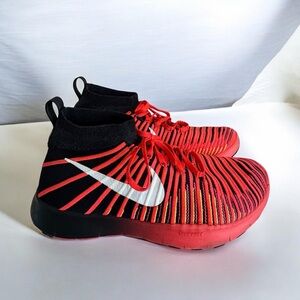 Nike Free Train Force Flyknit